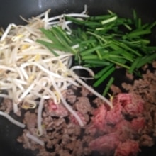 ニラもやしひき肉de香港焼きそば レシピ 作り方 By Tactac 楽天レシピ